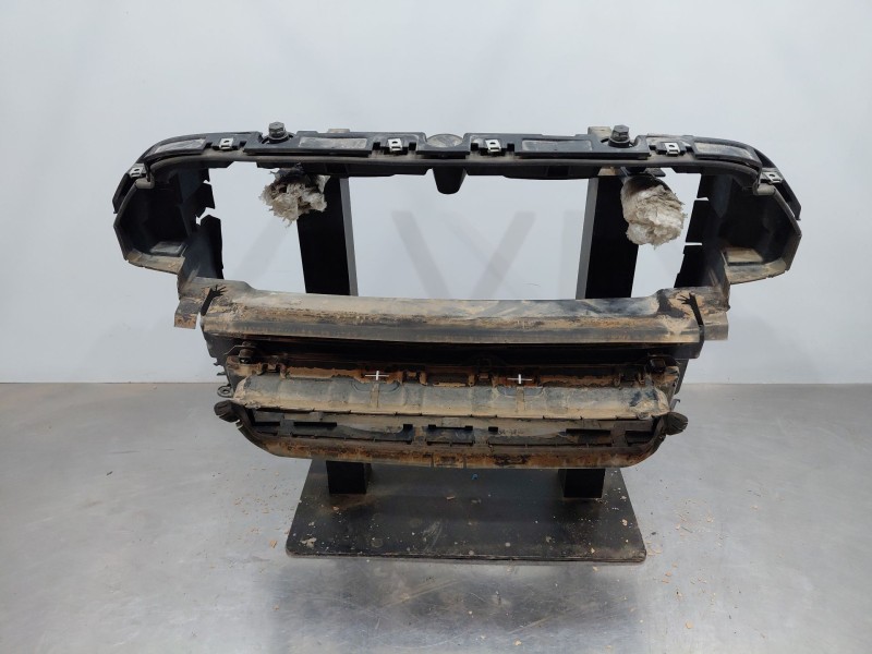 Recambio de panel frontal para mini mini countryman (f60) cooper referencia OEM IAM 51747390474  