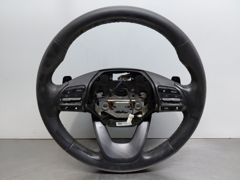 Recambio de volante para hyundai kona hybrid referencia OEM IAM 56100CMHP0TRY  