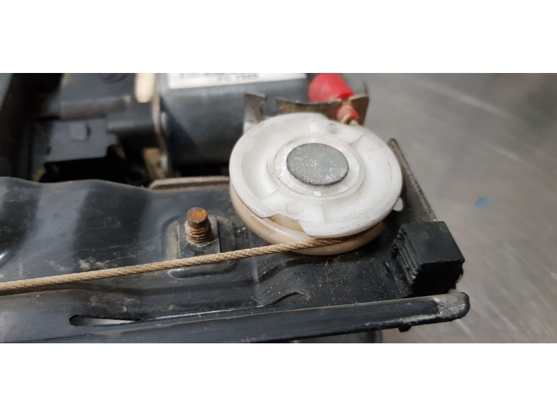 Recambio de elevalunas delantero izquierdo para jaguar xf 3.0 v6 diesel s premium luxury referencia OEM IAM   