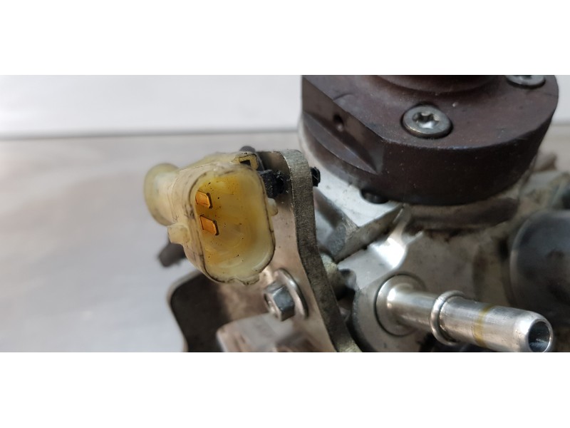 Recambio de bomba inyeccion para citroen c5 station wagon exclusive referencia OEM IAM AH2Q9B395AC   Recambio de bomba inyeccion para citroen c5 station wagon exclusive referencia OEM IAM AH2Q9B395AC