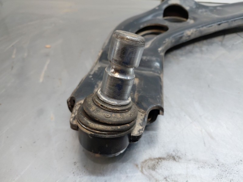 Recambio de brazo suspension inferior delantero izquierdo para mini mini countryman (f60) cooper referencia OEM IAM   