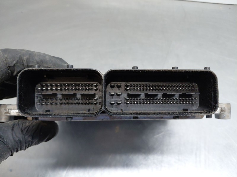 Recambio de centralita motor uce para hyundai kona hybrid referencia OEM IAM 391b103ag0 A3C0790580001 