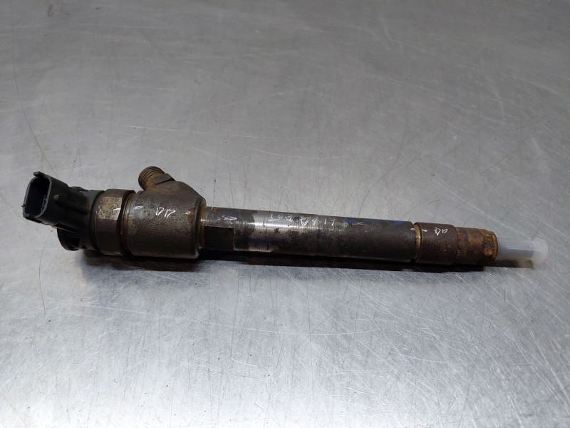 Recambio de inyector para peugeot rifter 1.5 bluehdi 75 (ecyhw) referencia OEM IAM 0445110955  