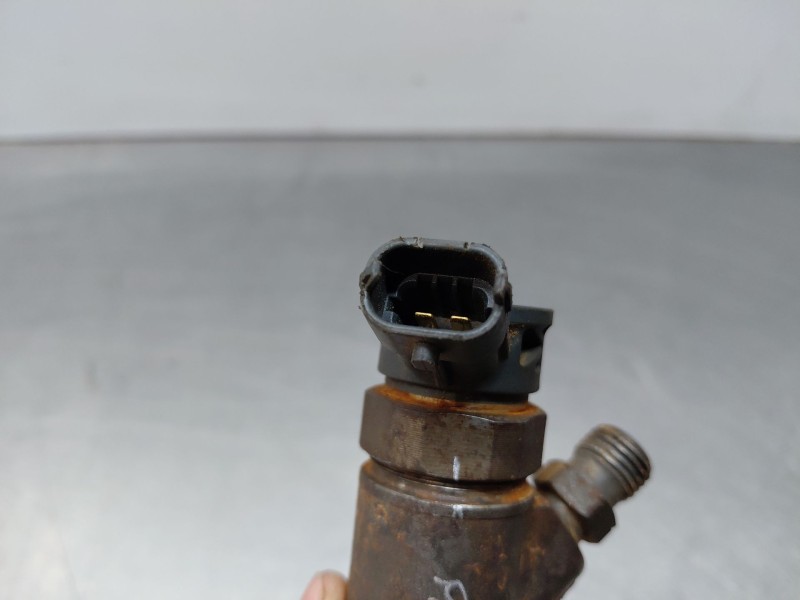 Recambio de inyector para peugeot rifter 1.5 bluehdi 75 (ecyhw) referencia OEM IAM 0445110955  