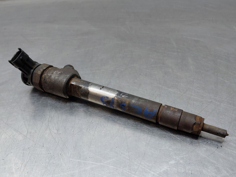 Recambio de inyector para peugeot rifter 1.5 bluehdi 75 (ecyhw) referencia OEM IAM 0445110955  