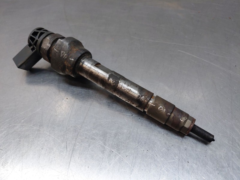 Recambio de inyector para bmw serie 1 lim. (f20/f21) m pack referencia OEM IAM 0445110613  