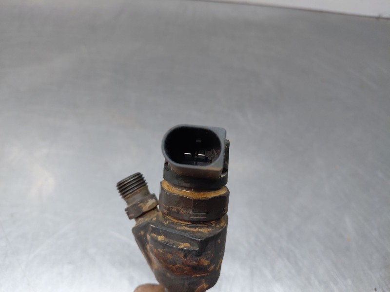 Recambio de inyector para bmw serie 1 lim. (f20/f21) m pack referencia OEM IAM 0445110613  