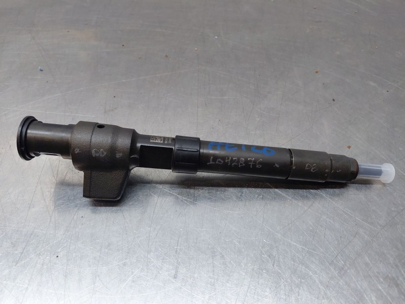 Recambio de inyector para peugeot 508 active referencia OEM IAM   