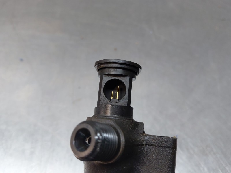 Recambio de inyector para peugeot 508 active referencia OEM IAM   
