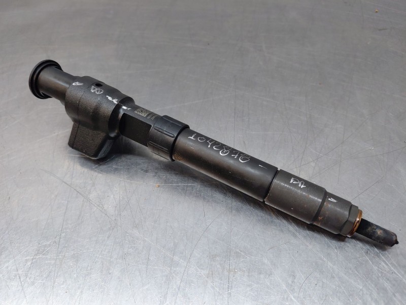 Recambio de inyector para peugeot 508 active referencia OEM IAM   