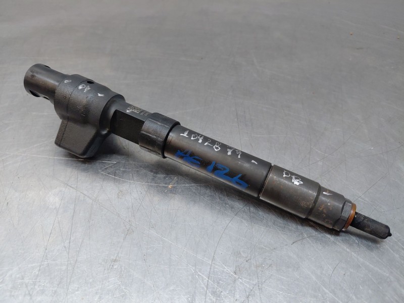 Recambio de inyector para peugeot 508 active referencia OEM IAM   
