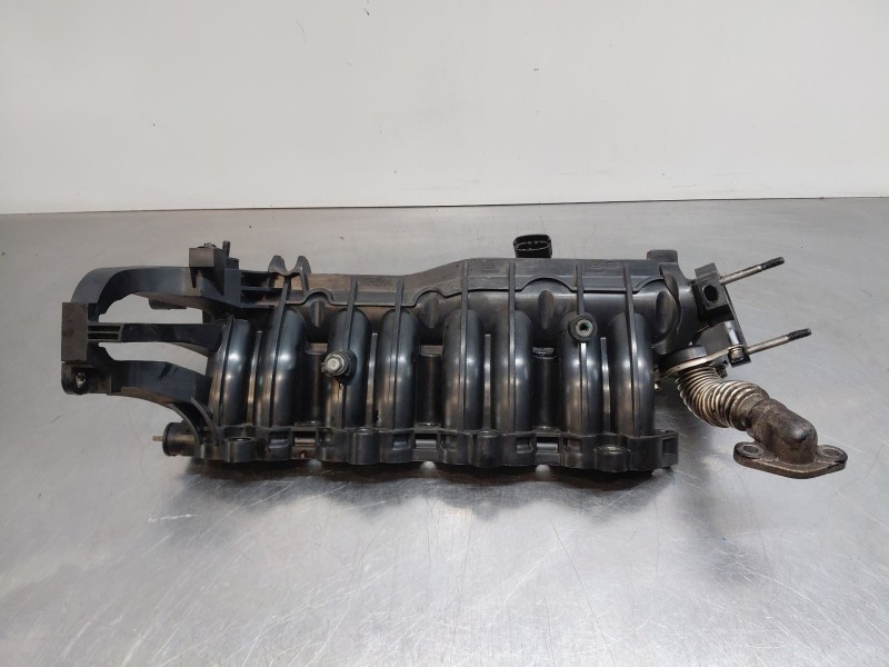 Recambio de colector admision para kia optima emotion referencia OEM IAM 283102A570  