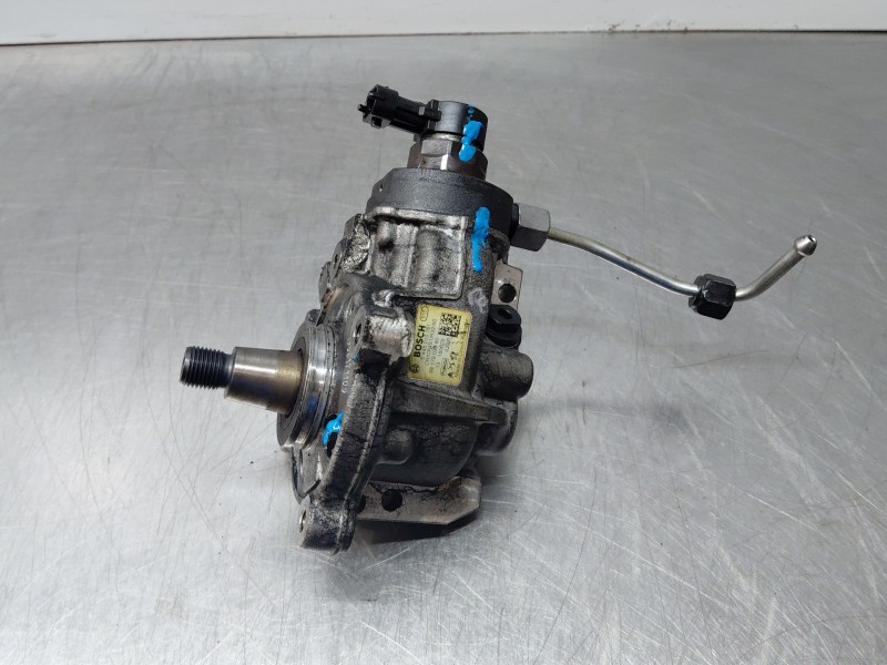 Recambio de bomba combustible para peugeot 5008 allure referencia OEM IAM   