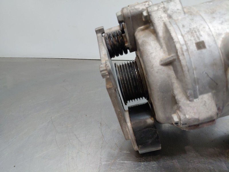 Recambio de alternador para hyundai kona hybrid referencia OEM IAM 3739003900  