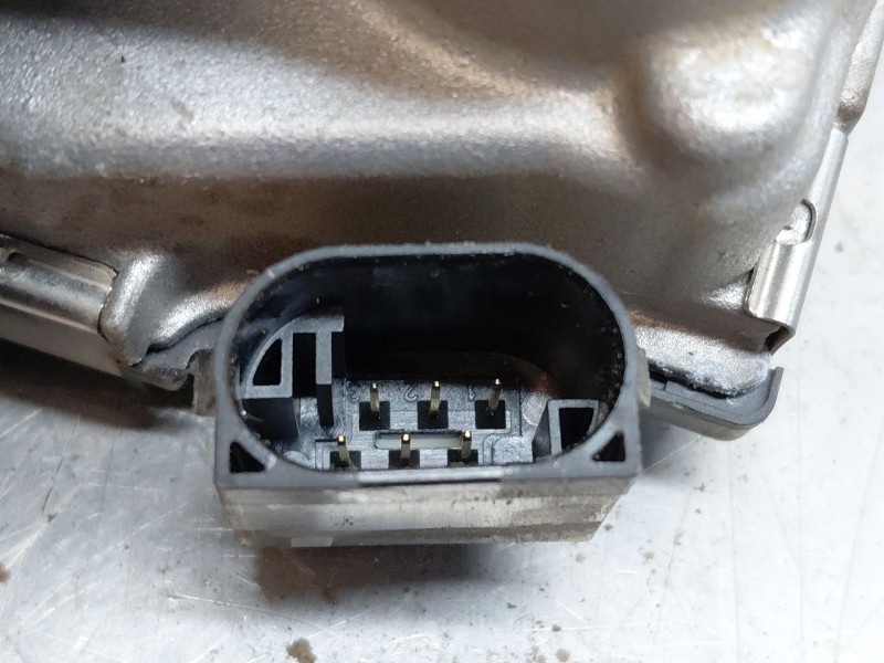 Recambio de caja mariposa para hyundai kona hybrid referencia OEM IAM 3510003HA0  