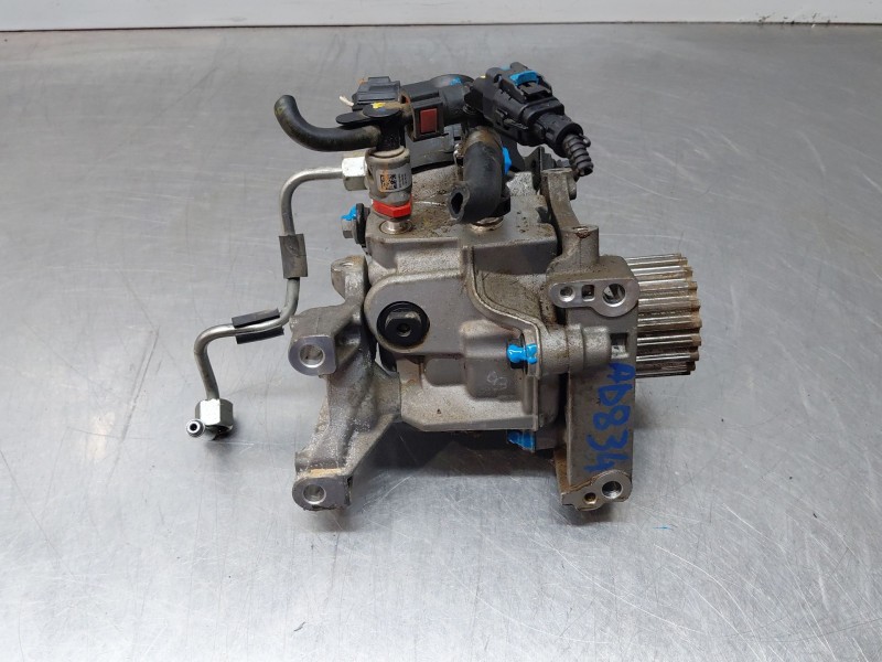 Recambio de bomba inyeccion para dacia sandero essential referencia OEM IAM 167003606R 0045010763 