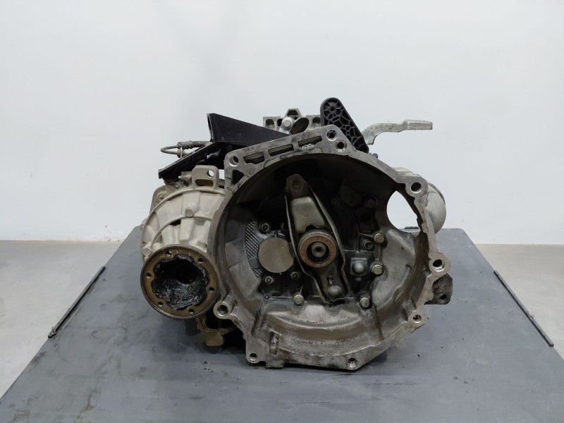 Recambio de caja cambios para seat leon (1p1) 1.6 tdi referencia OEM IAM   
