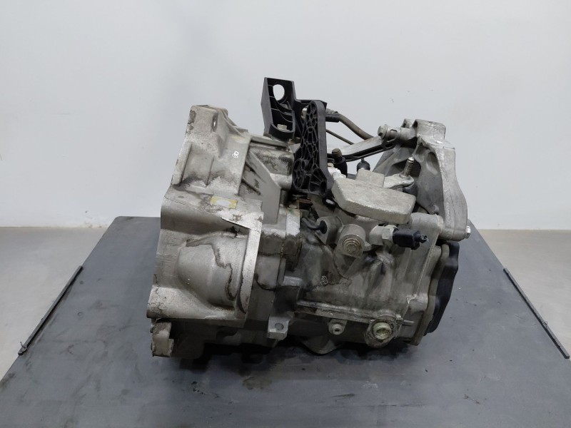 Recambio de caja cambios para seat leon (1p1) 1.6 tdi referencia OEM IAM   