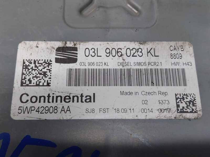 Recambio de centralita motor uce para seat leon (1p1) 1.6 tdi referencia OEM IAM   