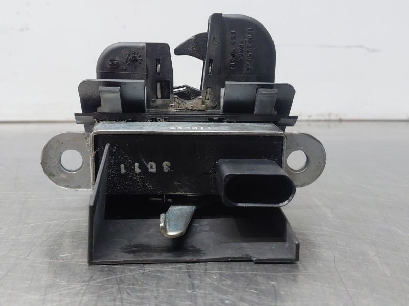 Recambio de cerradura maletero / porton para seat leon (1p1) 1.6 tdi referencia OEM IAM   