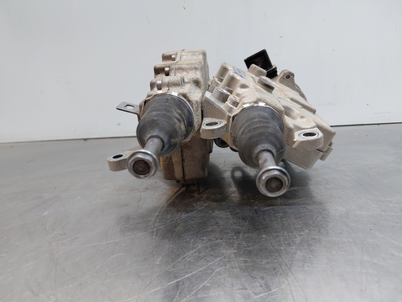 Recambio de bomba embrague para hyundai kona hybrid referencia OEM IAM   