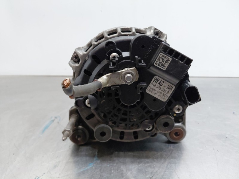 Recambio de alternador para seat ibiza iv (6j5, 6p1) 1.4 tdi referencia OEM IAM 04B903023B  
