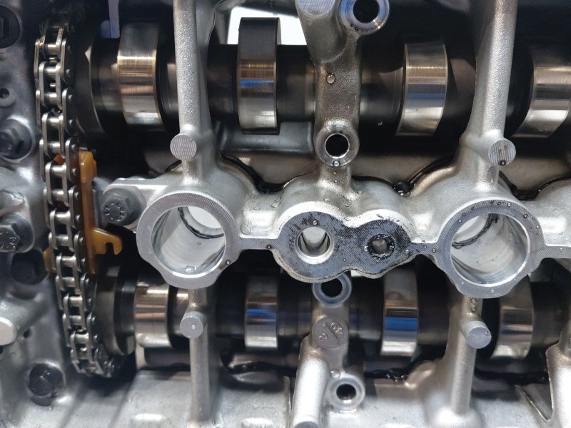 Recambio de culatin para peugeot 5008 allure referencia OEM IAM   
