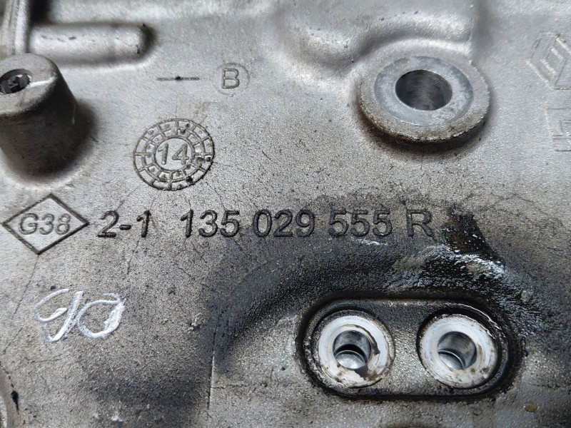 Recambio de tapa distribucion para nissan qashqai (j11) vision referencia OEM IAM 1350200Q0E 135029555R 