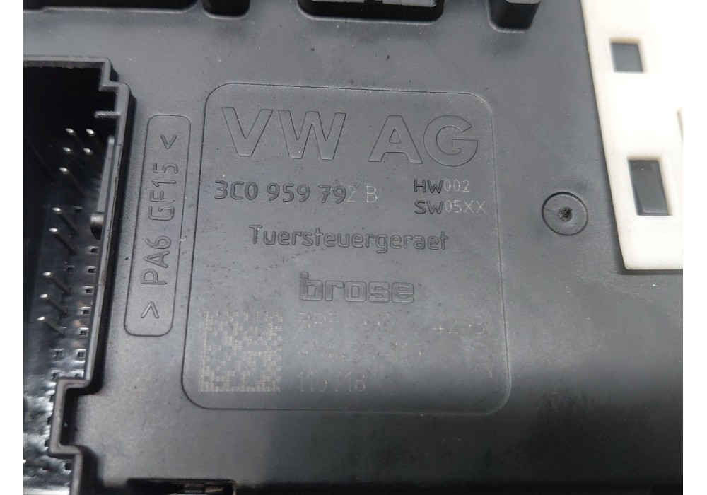 Recambio de motor elevalunas delantero derecho para seat leon (1p1) 1.6 tdi referencia OEM IAM   
