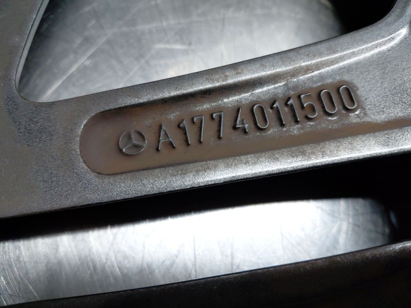 Recambio de llanta para mercedes-benz clase a (w177) a 180 d (177.003) referencia OEM IAM   