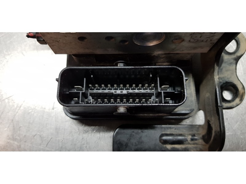 Recambio de abs para hyundai tucson essence bluedrive 2wd referencia OEM IAM 58920D7100  