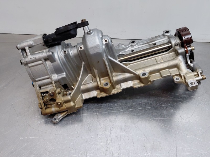 Recambio de bomba aceite para bmw serie 4 coupe (f32) 428i referencia OEM IAM   