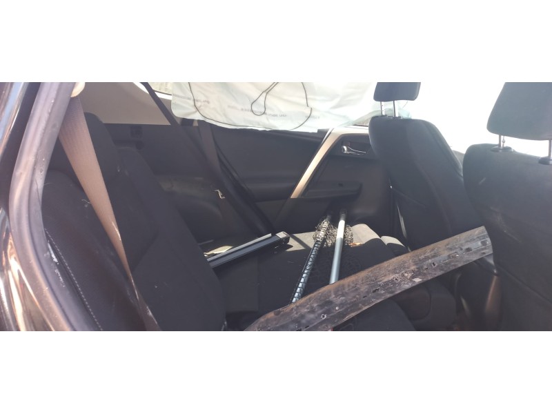 toyota rav 4 del año 2015