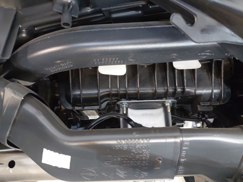 Recambio de kit airbag para opel corsa f (p2jo) 1.2 (68) referencia OEM IAM 98303513ZD  