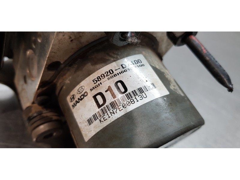 Recambio de abs para hyundai tucson essence bluedrive 2wd referencia OEM IAM 58920D7100  