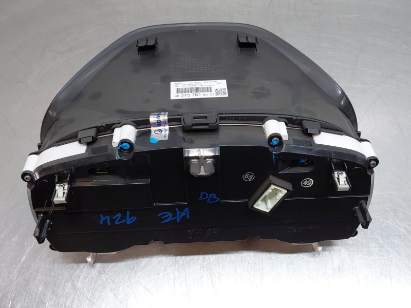 Recambio de cuadro instrumentos para opel corsa f (p2jo) 1.2 (68) referencia OEM IAM 9831576180  