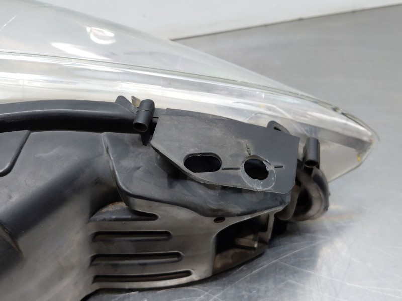 Recambio de faro izquierdo para peugeot 308 i (4a_, 4c_) 1.6 hdi referencia OEM IAM 6208F5  