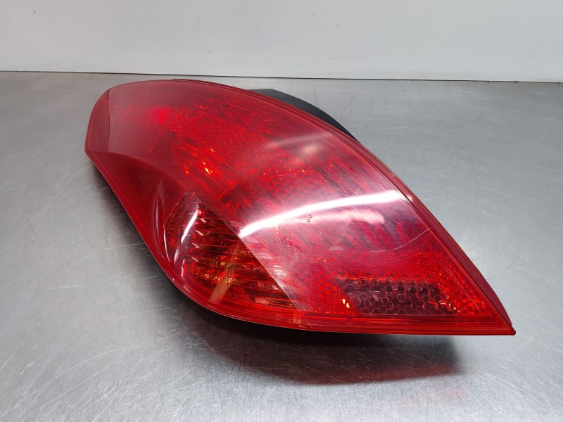 Recambio de piloto trasero izquierdo para peugeot 308 i (4a_, 4c_) 1.6 hdi referencia OEM IAM 6350CV  