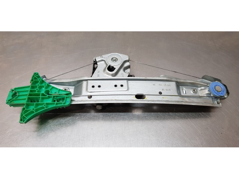 Recambio de elevalunas trasero derecho para bmw serie 1 berlina (e81/e87) 118d referencia OEM IAM 51357138468   Recambio de elevalunas trasero derecho para bmw serie 1 berlina (e81/e87) 118d referencia OEM IAM 51357138468