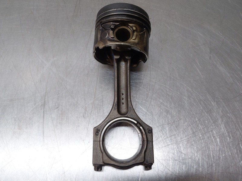 Recambio de biela para bmw serie 1 lim. (f20/f21) m pack referencia OEM IAM 11248473777  
