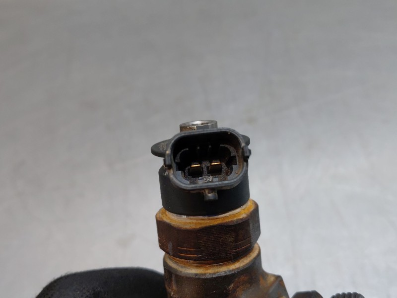 Recambio de inyector para citroën berlingo cuadro furgón referencia OEM IAM 0445110340  