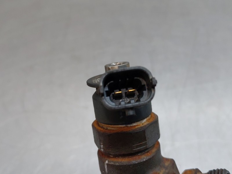 Recambio de inyector para citroën berlingo cuadro furgón referencia OEM IAM 0445110340  