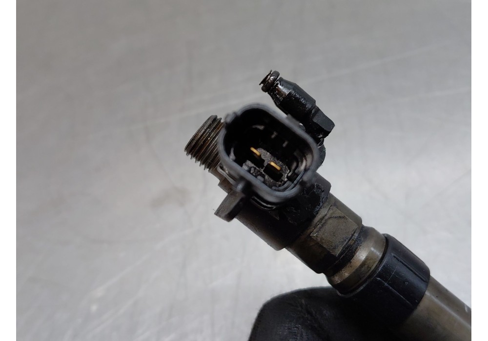 Recambio de inyector para land rover freelander 2 (l359) 2.2 td4 4x4 referencia OEM IAM LR006864 9659229180 