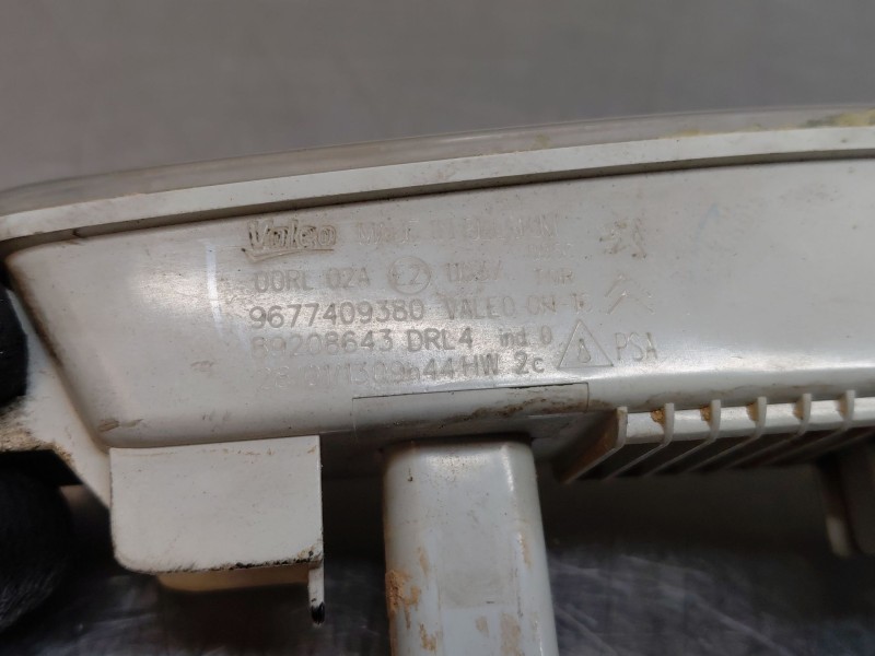 Recambio de piloto delantero izquierdo para citroën berlingo cuadro furgón referencia OEM IAM 9677409380  