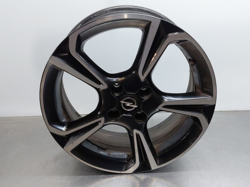 Recambio de llanta para opel corsa f (p2jo) 1.2 (68) referencia OEM IAM 9832281680  