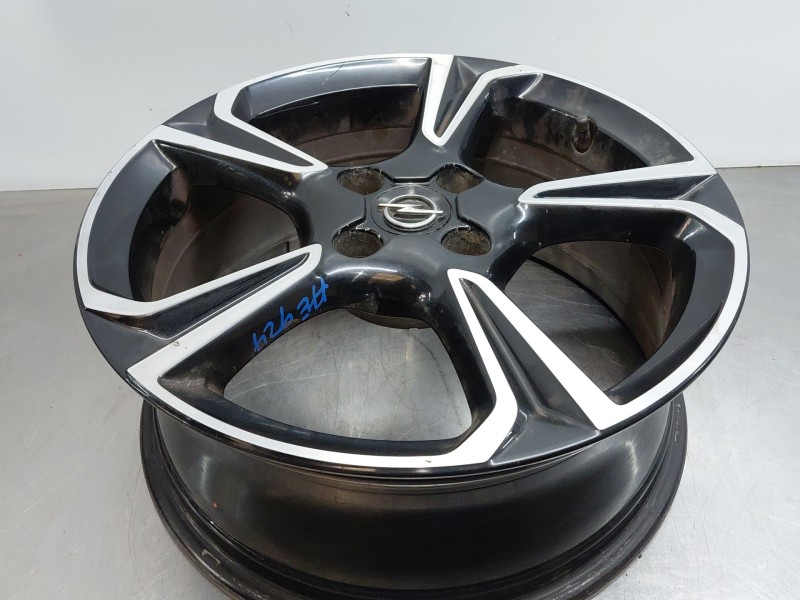 Recambio de llanta para opel corsa f (p2jo) 1.2 (68) referencia OEM IAM 9832281680  
