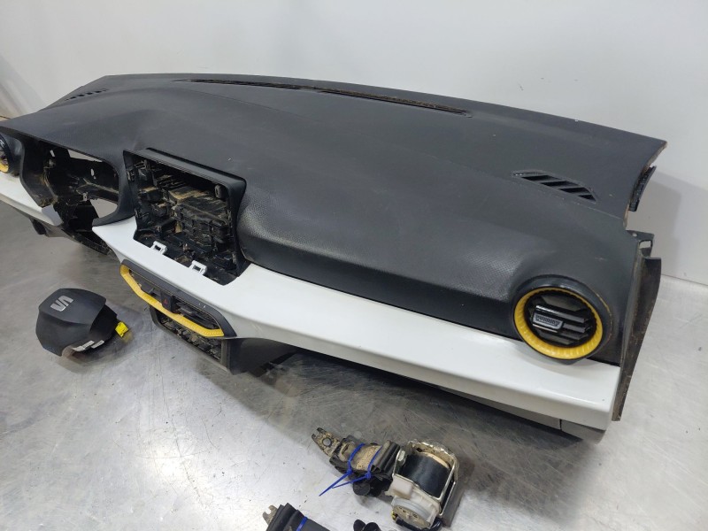 Recambio de kit airbag para seat ibiza (kj1) reference referencia OEM IAM 6F1857005GAIZ 6F0880201ANMNC 6F0880204F