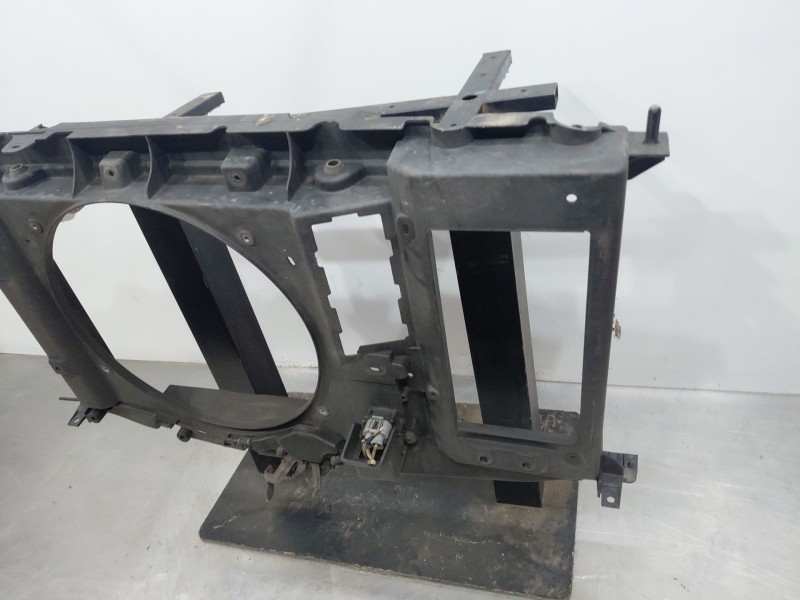Recambio de panel frontal para peugeot 308 i (4a_, 4c_) 1.6 hdi referencia OEM IAM 7104V2  