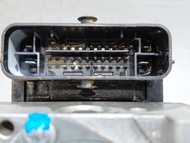Recambio de abs para citroën berlingo cuadro furgón referencia OEM IAM 1607956180 9801127580 