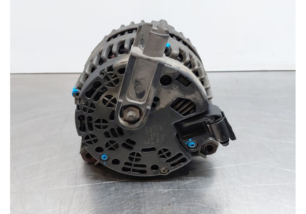 Recambio de alternador para land rover freelander 2 (l359) 2.2 td4 4x4 referencia OEM IAM LR001200 6g9n10300yc 